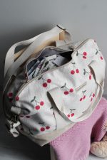 Torba do wózka z wyprawką na spacer i zapasowym ubrankiem - obrazek 12