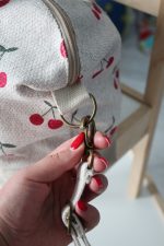 Torba do wózka z wyprawką na spacer i zapasowym ubrankiem - obrazek 11